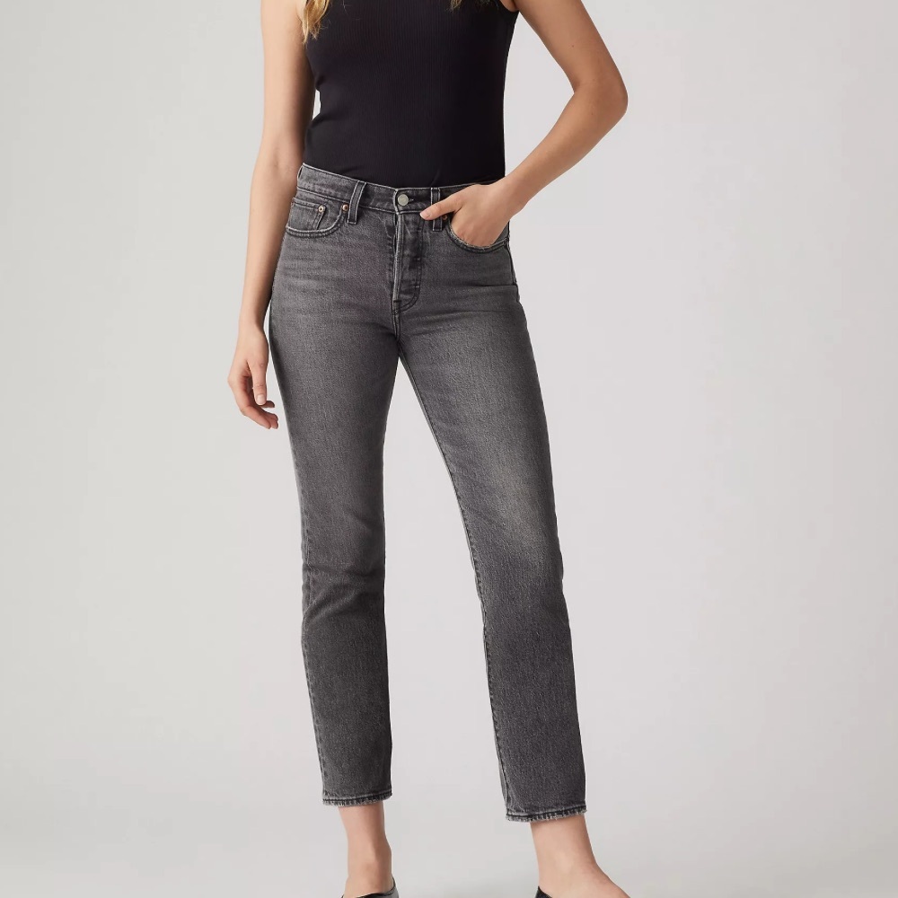 NWT Levi's Wedgie Straight FREE SHIPPING